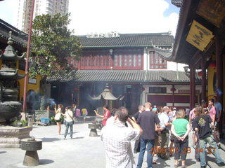 87 6ku. eclipse - Shanghai - Buddhist Temple