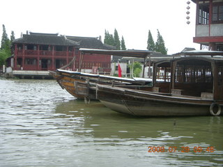 eclipse - Shanghai - Zhu Jia Jiao village - boat ride