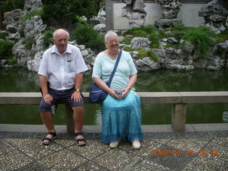 eclipse - Shanghai - Yuyuan Garden tour - Roy and Jenny