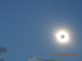 266 6l1. eclipse - Jiayuguan - Gobi Desert - total eclipse with corona and planet Mercury