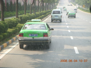 eclipse - Xi'an- green Citoen cab