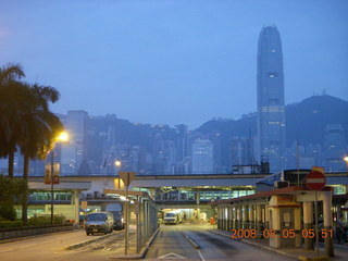 14 6l5. eclipse - Hong Kong morning run - skyline