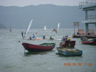 99 6l5. eclipse - Hong Kong - windsurfers