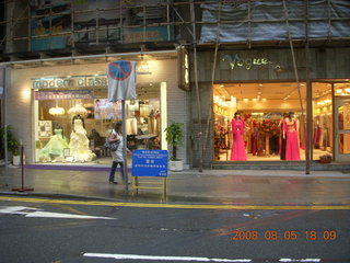 257 6l5. eclipse - Hong Kong - dress shops