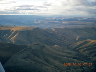 6 6n5. aerial - Washington, Idaho, Oregon flight - Snake River canyon