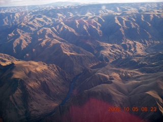 28 6n5. aerial - Washington, Idaho, Oregon flight - Snake River canyon - Hells Canyon