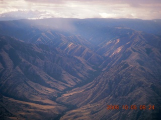 32 6n5. aerial - Washington, Idaho, Oregon flight - Snake River canyon - Hells Canyon