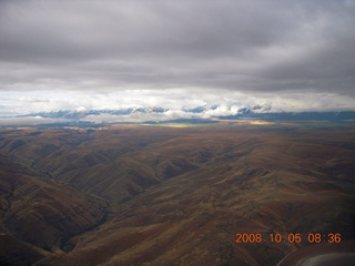 52 6n5. aerial - Washington, Idaho, Oregon flight - Snake River canyon - Hells Canyon