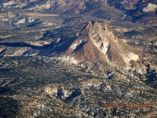 112 6nr. aerial - Utah landscape - Molly's Nipple