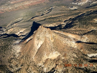 115 6nr. aerial - Utah landscape - Molly's Nipple