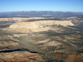 118 6nr. aerial - Utah landscape - No Man's Mesa