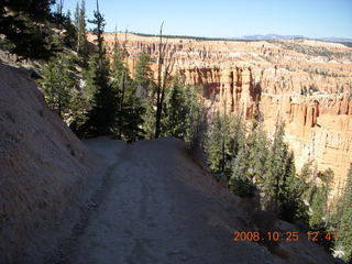 220 6nr. Bryce Canyon - Peek-A-Boo loop to Bryce Point