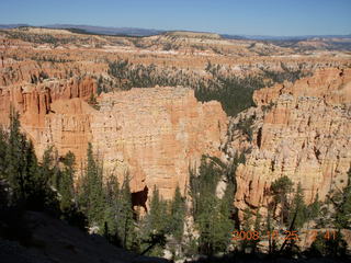 221 6nr. Bryce Canyon - Peek-A-Boo loop to Bryce Point