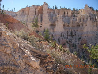227 6nr. Bryce Canyon - Peek-A-Boo loop to Bryce Point