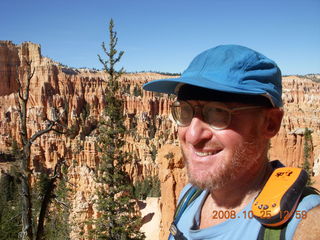 237 6nr. Bryce Canyon - Adam - Peek-A-Boo loop to Bryce Point