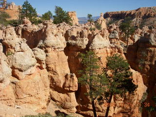 266 6nr. Bryce Canyon - Navajo loop trail