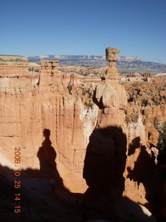 284 6nr. Bryce Canyon - Navajo loop trail - Thor's Hammer