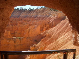292 6nr. Bryce Canyon - Navajo loop trail