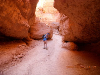 312 6nr. Bryce Canyon - Adam - Navajo loop trail