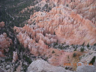 459 6nr. Bryce Canyon - sunset view at Bryce Point