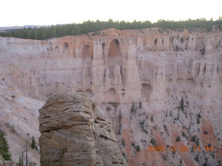 462 6nr. Bryce Canyon - sunset view at Bryce Point