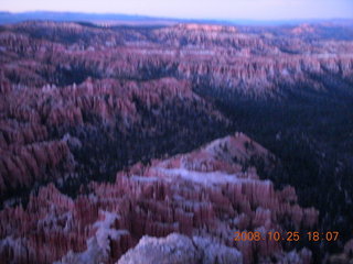 478 6nr. Bryce Canyon - sunset view at Bryce Point