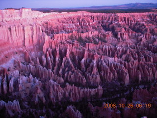 4 6ns. Bryce Canyon - sunrise at Bryce Point
