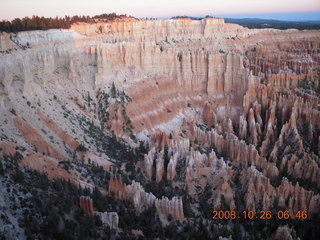 10 6ns. Bryce Canyon - sunrise at Bryce Point