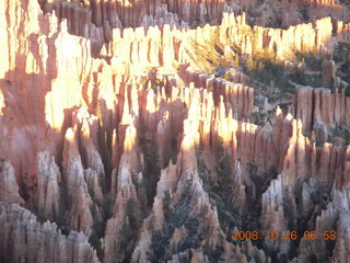 27 6ns. Bryce Canyon - sunrise at Bryce Point