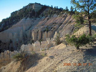 41 6ns. Bryce Canyon - rim trail from fairyland to sunrise