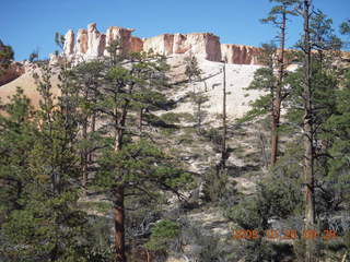 157 6ns. Bryce Canyon - Fairyland trail