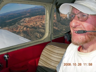 282 6ns. aerial - Bryce Canyon - Adam flying N4372J