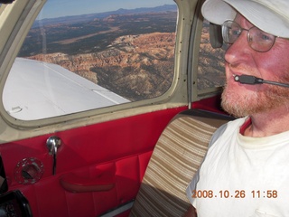285 6ns. aerial - Bryce Canyon - Adam flying N4372J