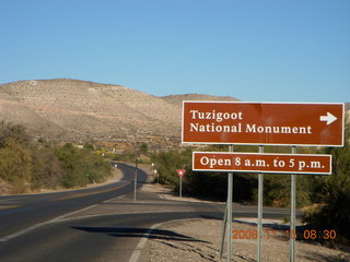 29 6pf. Verde Canyon - Sycamore Canyon Road run - Tuzigoot sign