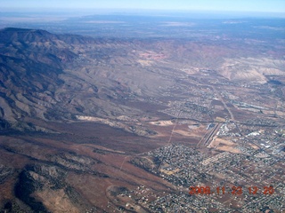 30 6pp. aerial - Cottonwood and Verde River canyon