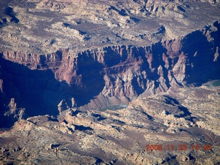 144 6pp. aerial - Canyonlands - Colorado River