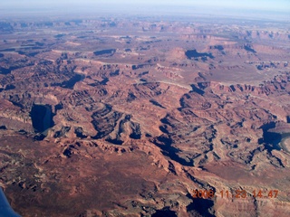 177 6pp. aerial - Canyonlands