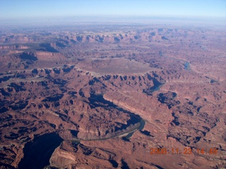 187 6pp. aerial - Canyonlands