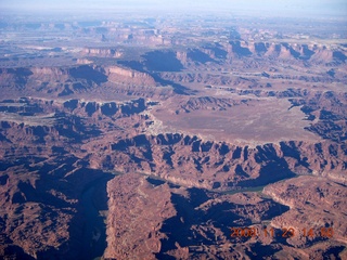 193 6pp. aerial - Canyonlands