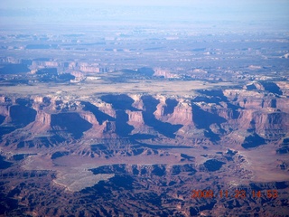 204 6pp. aerial - Canyonlands