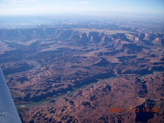 216 6pp. aerial - Canyonlands