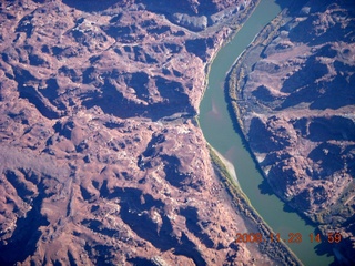 225 6pp. aerial - Canyonlands - Colorado River (looking for picnic tables)