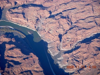 227 6pp. aerial - Canyonlands - Colorado River (looking for picnic tables)