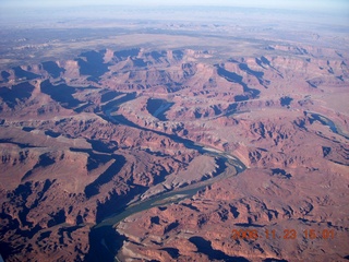 235 6pp. aerial - Canyonlands