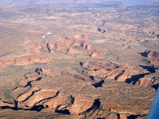 255 6pp. aerial - Canyonlands area