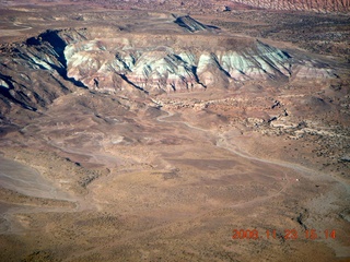 265 6pp. aerial - Canyonlands area