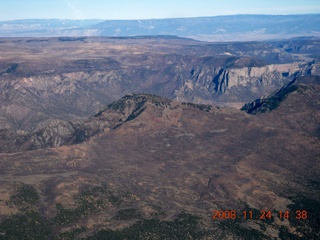 265 6pq. aerial - Colorado canyon