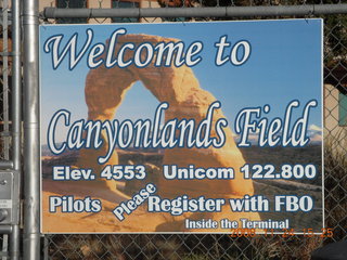 298 6pq. Canyonlands Airport (CNY) sign