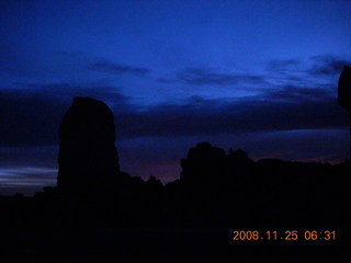 3 6pr. Arches National Park - Balanced Rock area pre-dawn