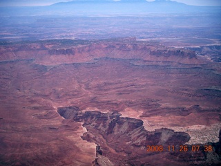 53 6ps. aerial - Canyonlands, cloudy dawn